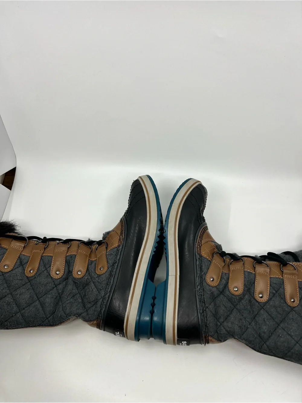 Sorel Tofino Winter Boots Women’s  size 8